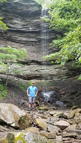 Hike to Terry Keefe Falls