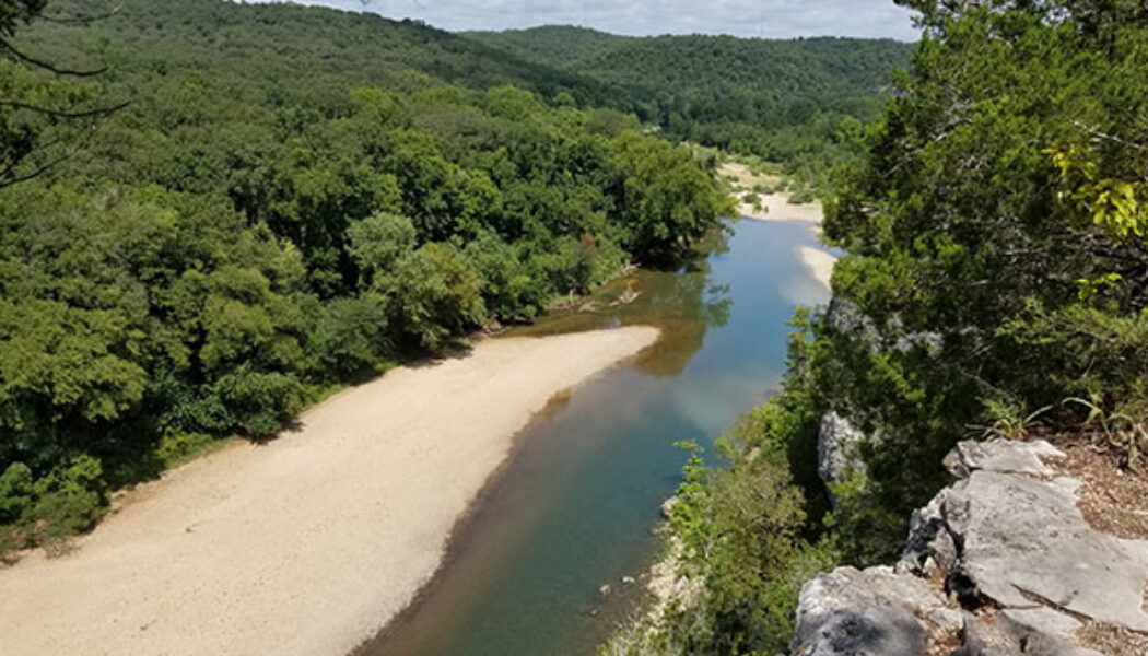 Hiking the Riverview Trail at Tyler Bend