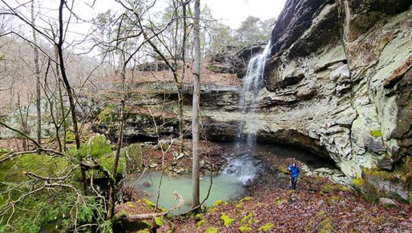 Hike to Iris Falls Near Lost Corner