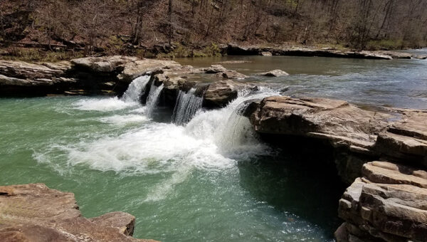 Hike to Kings River Falls