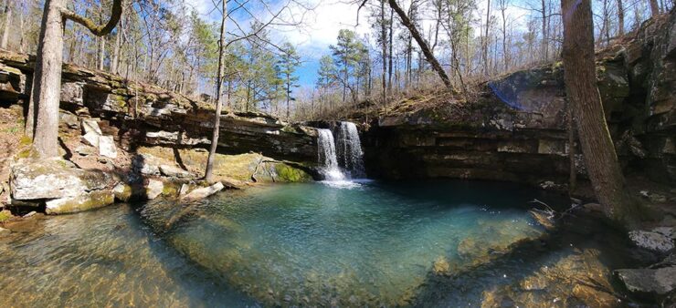 Hike to Devils Canyon Falls